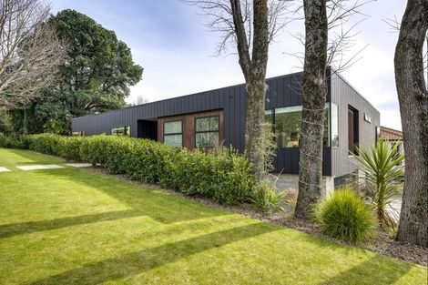 Photo of property in 90 Mchardy Street, Havelock North, 4130