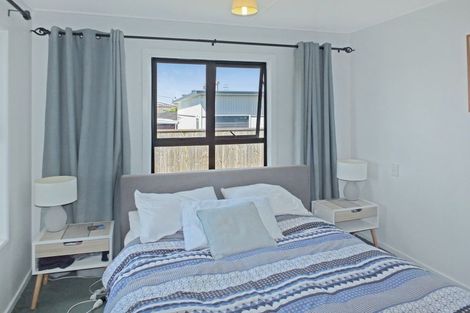 Photo of property in 86 Seabury Avenue, Foxton Beach, Foxton, 4815