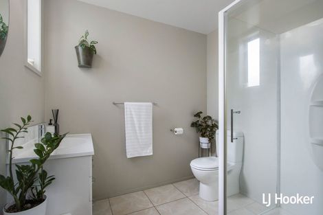 Photo of property in 28 Reo Crescent, Waihi Beach, 3611