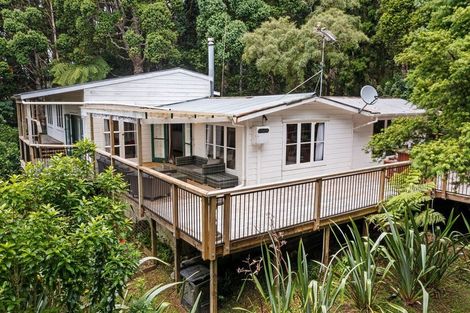 Photo of property in 130 Opanuku Road, Henderson Valley, Auckland, 0612