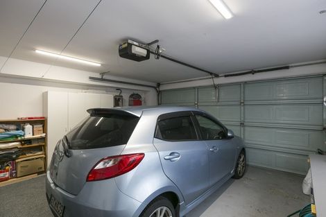 Photo of property in 16e Hobson Street, Thorndon, Wellington, 6011