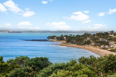 Photo of property in 20c Beach Road, Castor Bay, Auckland, 0620