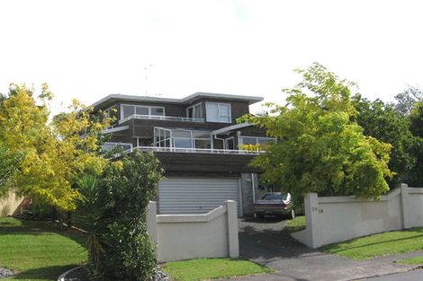 Photo of property in 39 Marina View Drive, West Harbour, Auckland, 0618