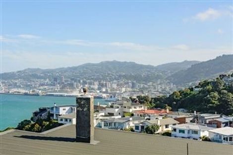 Photo of property in 5 Shalimar Crescent, Khandallah, Wellington, 6035