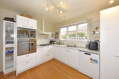 Photo of property in 52 Wycola Avenue, Hei Hei, Christchurch, 8042