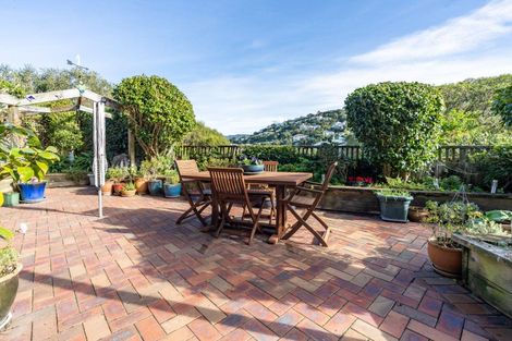 Photo of property in Mt Carmel Mews, 12/9 Arawa Road, Hataitai, Wellington, 6021
