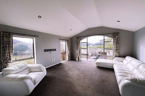 Photo of property in 17 Chesham Street, Rototuna North, Hamilton, 3210