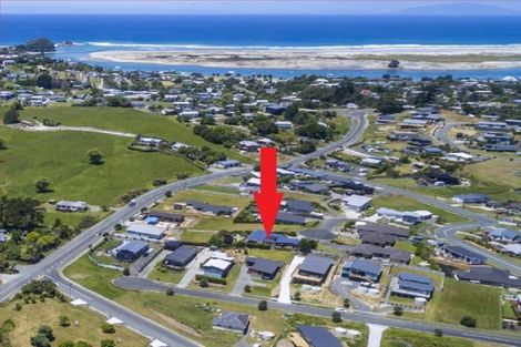 Photo of property in 12 Hillside Avenue, Mangawhai Heads, Mangawhai, 0505