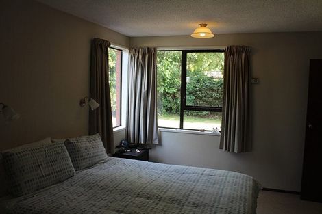 Photo of property in 17 Ashfield Place, Ilam, Christchurch, 8041