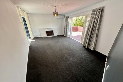 Photo of property in 8 Coletta Lane, Te Atatu South, Auckland, 0610