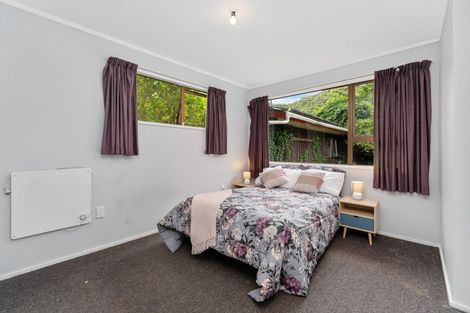 Photo of property in 3 Rata Street, Birchville, Upper Hutt, 5018