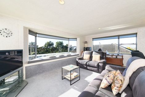 Photo of property in 8a Halcombe Road, Feilding, 4702