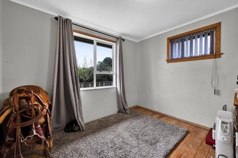 Photo of property in 43 Maire Street, Inglewood, 4330