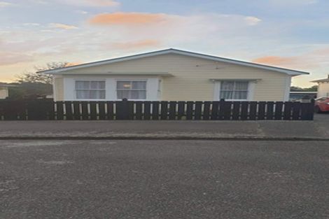 Photo of property in 137 Cambridge Street, Levin, 5510