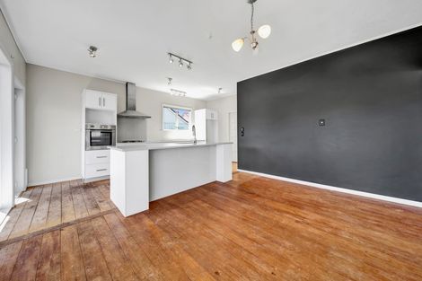 Photo of property in 38 Pembroke Road, Stratford, 4332