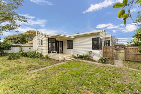 Photo of property in 4 Nathan Place, West End, Palmerston North, 4412