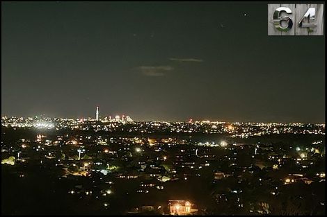 Photo of property in 64 Bleakhouse Road, Bucklands Beach, Auckland, 2014
