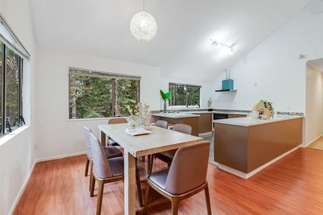 Photo of property in 2/48 Park Hill Road, Birkenhead, Auckland, 0626