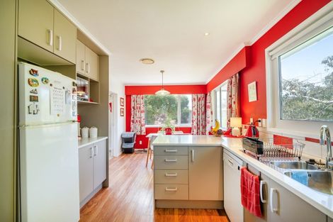 Photo of property in 36 Bracken Road, Paparangi, Wellington, 6037