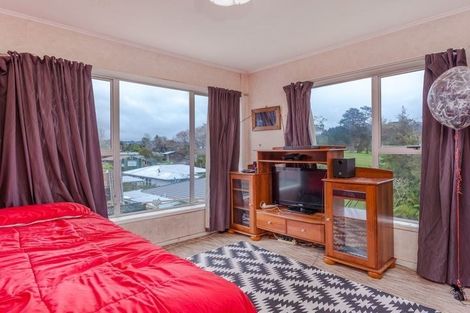Photo of property in 639 Swanson Road, Swanson, Auckland, 0612