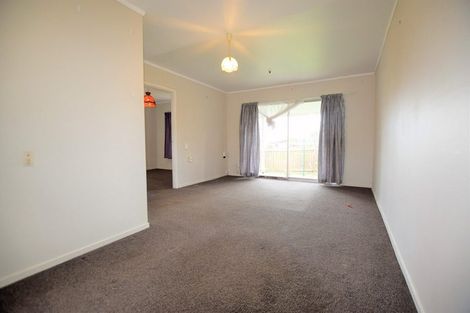 Photo of property in 6 Hiseman Lane, Henderson, Auckland, 0612