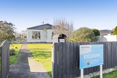 Photo of property in 114 Glover Road, Hawera, 4610
