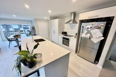 Photo of property in 124 Union Drive, Papamoa, 3118