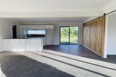 Photo of property in 1399 Auroa Road, Awatuna, Hawera, 4679