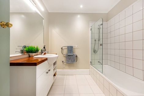 Photo of property in 80a Jubilee Road, Khandallah, Wellington, 6035