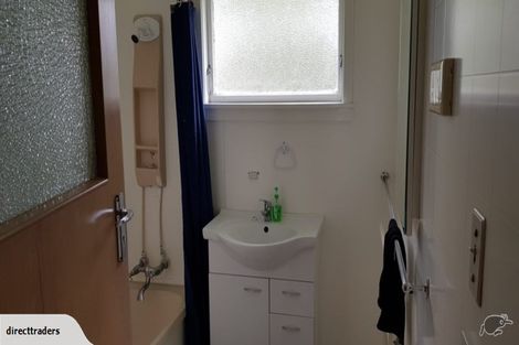 Photo of property in 22 Pendarves Street, New Plymouth, 4310