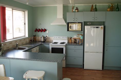 Photo of property in 6 Price Street, Waimate, 7924