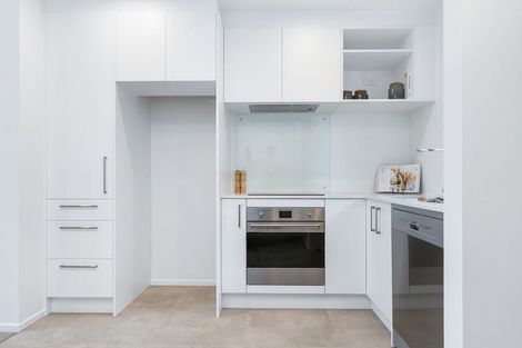 Photo of property in 3/106 Peterborough Street, Christchurch Central, Christchurch, 8013
