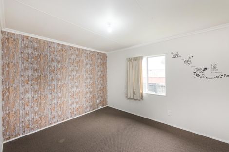 Photo of property in 18a Newton Place, Westbrook, Palmerston North, 4412