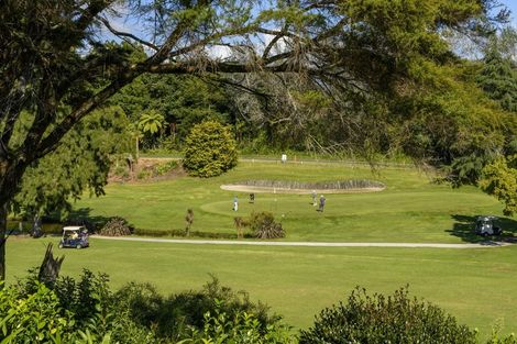 Photo of property in 10 Ashwood Grove, Omokoroa, 3114