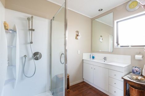 Photo of property in 104 Omaha Drive, Omaha, Warkworth, 0986