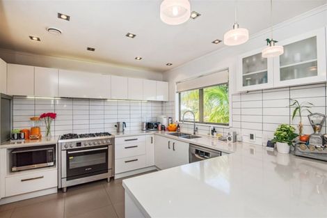 Photo of property in 4a Northumberland Avenue, Belmont, Auckland, 0622