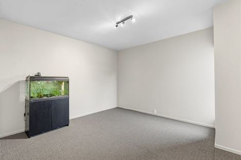 Photo of property in 18 Croziers Road, St Albans, Christchurch, 8052