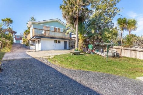 Photo of property in 41 Sunvue Road, Glen Eden, Auckland, 0602