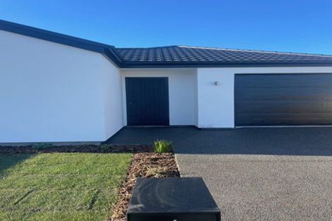 Photo of property in 6 Riroriro Lane, Halswell, Christchurch, 8025