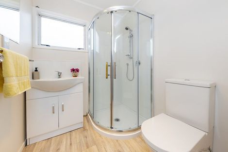 Photo of property in 2/187a Buckland Road, Mangere East, Auckland, 2024