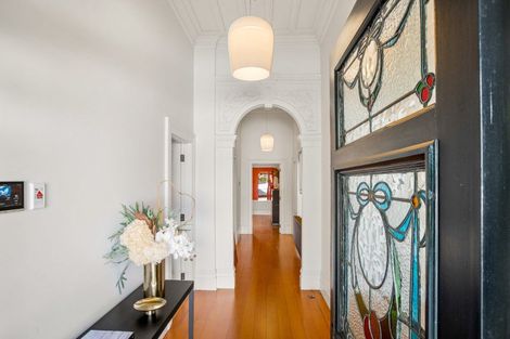 Photo of property in 215 Jervois Road, Herne Bay, Auckland, 1011