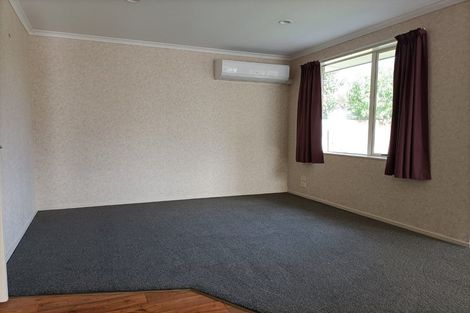 Photo of property in 7a Collie Road, Pukekohe, 2120