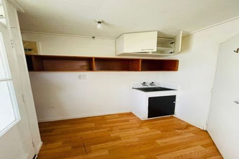 Photo of property in 347 Roscommon Road, Clendon Park, Auckland, 2103