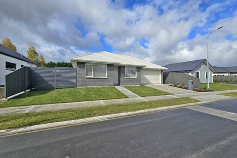 Photo of property in 14 George Yee Place, Taradale, Napier, 4112