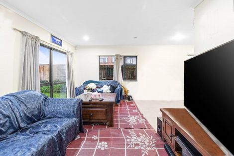 Photo of property in 88 Naylors Drive, Mangere, Auckland, 2022