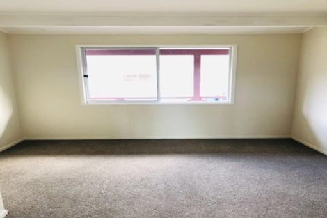 Photo of property in 81 John Downs Drive, Browns Bay, Auckland, 0630