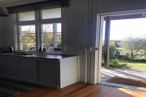 Photo of property in 100 Martin Road, Upper Moutere, 7175