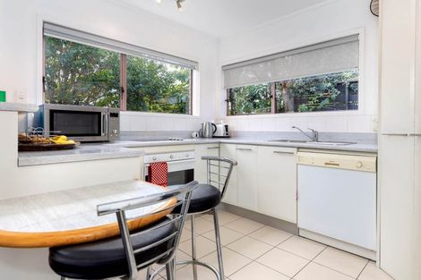 Photo of property in 12a Green Lane East, Remuera, Auckland, 1050