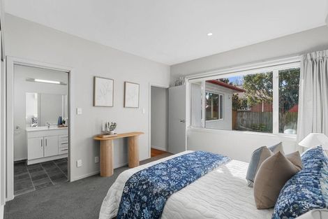 Photo of property in 5 Nortons Road, Avonhead, Christchurch, 8042