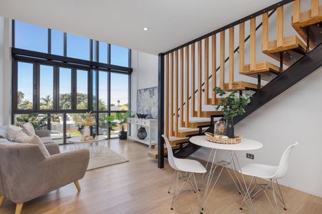 Photo of property in 12/436 Maunganui Road, Mount Maunganui, 3116